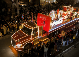 ¡La magia comienza en casa! La caravana navideña de Coca-Cola arrancará en Envigado Caravana