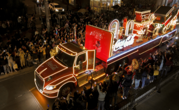 ¡La magia comienza en casa! La caravana navideña de Coca-Cola arrancará en Envigado Caravana