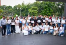 Envigado entregó 65 becas de educación superior a jóvenes destacados Becas Envigado