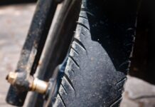 Operativo de movilidad en Envigado desata debate por revisión a motos oficiales operativo de movilidad genera controversia