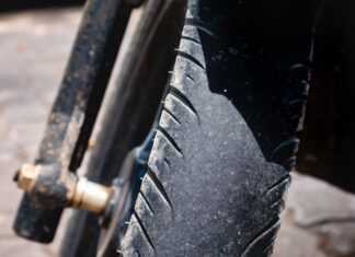 Operativo de movilidad en Envigado desata debate por revisión a motos oficiales operativo de movilidad genera controversia